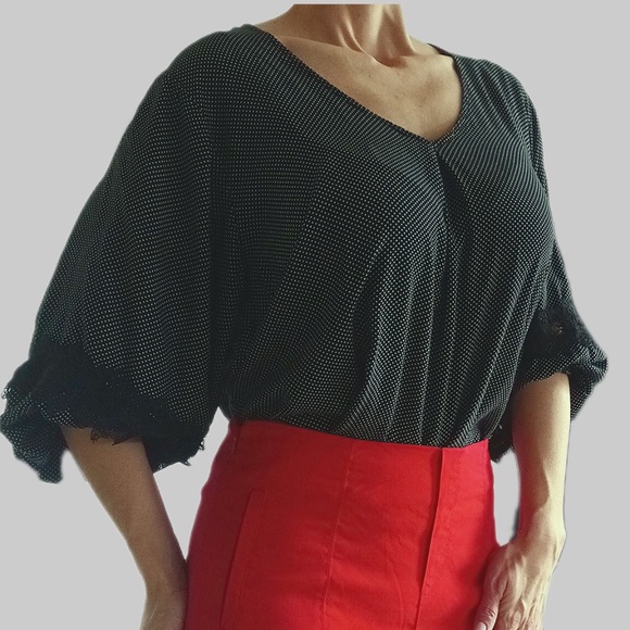 Suzy Shier - Picture 3 of 6